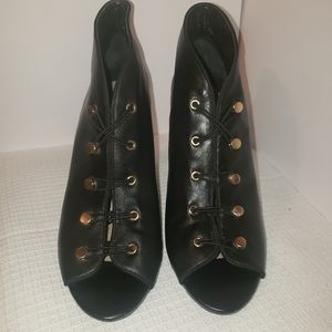 Enzo Angiolini Ankle Boots Black  leather 8.5 hook and loop closure heels NWT